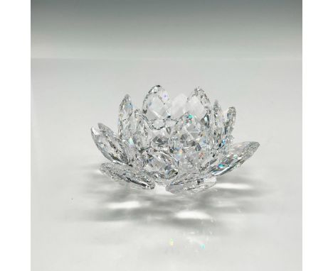 This stunning tea light holder is part of the Home and Interior collection. Swarovski backstamp. 9600 000 121. This item has 