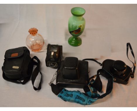 (NOT AS PREVIOUSLY CATALOGUED) 4 cameras, vase & small glass lidded pot