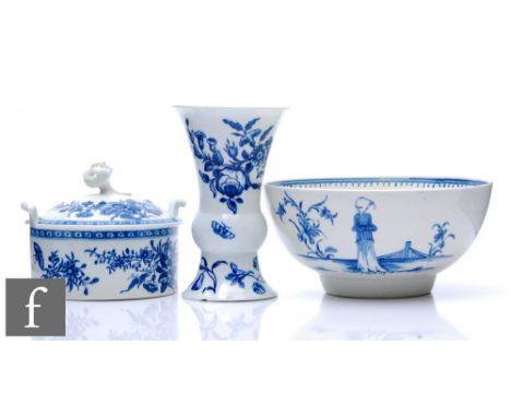 Three pieces of late 18th to early 19th Century First Period blue and white Worcester comprising a footed bowl decorated in t