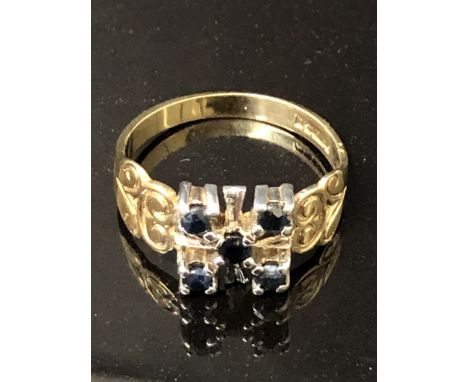 LADIES 9CT YELLOW GOLD RING SET WITH FIVE ROUND CUT SAPPHIRES SIZE N