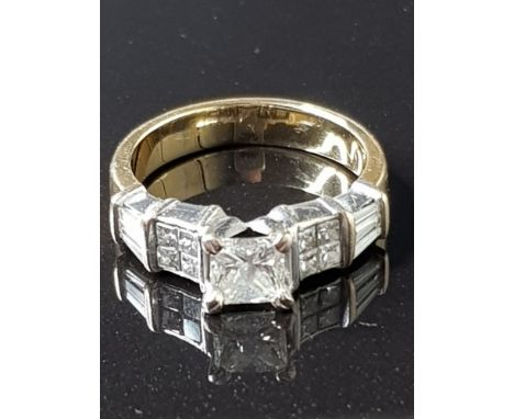 18CT YELLOW AND WHITE GOLD PRINCESS CUT DIAMOND SOLITAIRE RING 5.6G GROSS SIZE N1/2