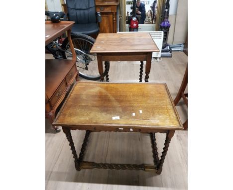 LAMP TABLE WITH BARLEY TWIST LEGS TOGETHER WITH MATCHING OCCASIONAL TABLE