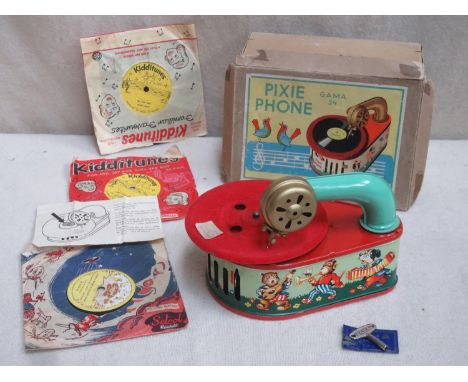 Vintage Gama 54 West German tin-plate clockwork child's Pixie Phone (gramophone), decorated with an animal orchestra, complet