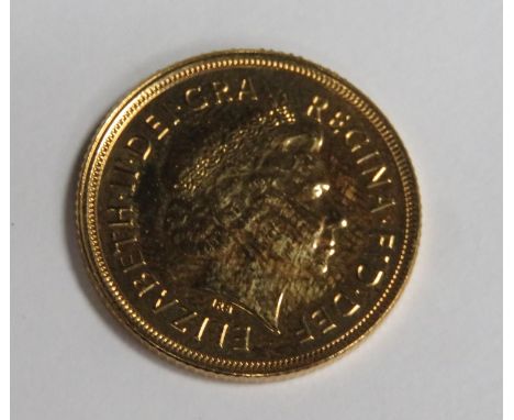 Queen Elizabeth II 2011 gold full sovereign 