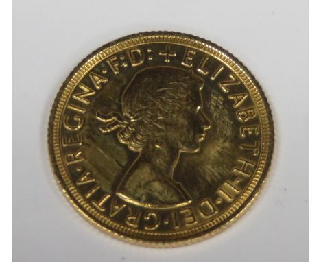 Queen Elizabeth II 1962 gold full sovereign 