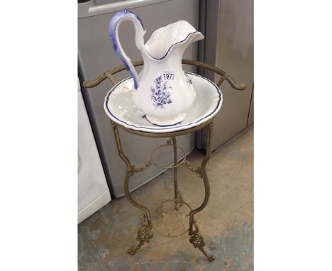 Decorative metal wash stand with original ceramic blue and Ewer pitch and bowl. Not available for in-house P&amp;P 