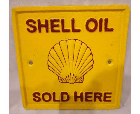 Cast iron Shell Sold Here plaque, W: 15 cm. P&amp;P Group 1 (£14+VAT for the first lot and £1+VAT for subsequent lots) 