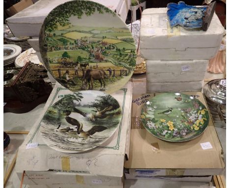 Selection of twenty cabinet plates to include Royal Doulton and Royal Worcester. Not available for in-house P&amp;P 