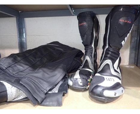 Pair of RST ladies motorcycle racing trousers, size 16 and a a pair of Blitz boots, size 7 approximately. P&amp;P Group 3 (£2