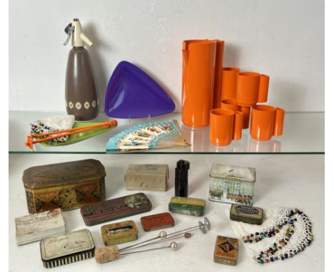 A small collection of vintage kitchenalia, tins etc - including a French 1970s orange plastic Sapset 'Orangeade' set by Jean-