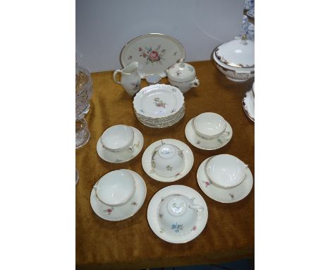 Royal Copenhagen Frijsenborg Floral Part Tea Service 22pcs 