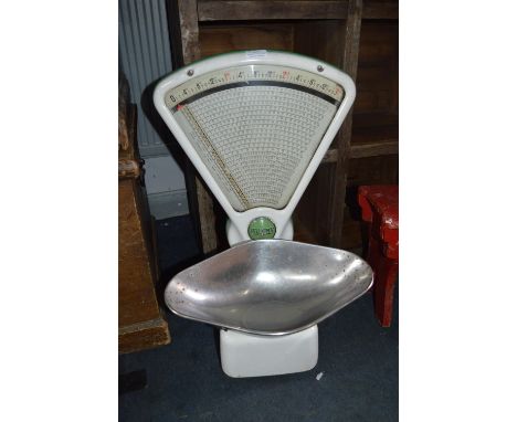 Avery Shop Scales 