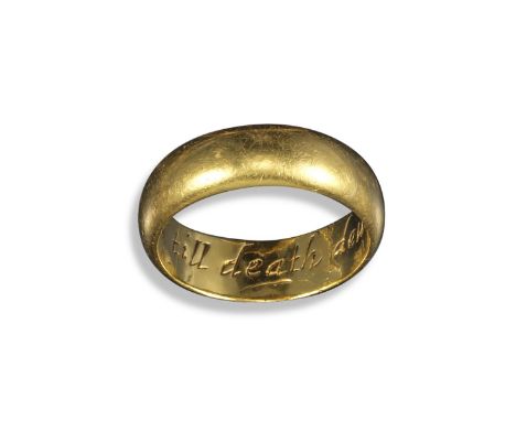 A Romantic late 17th century yellow gold posy ring, the plain yellow gold shank engraved to the inside with "In Love abyde ti
