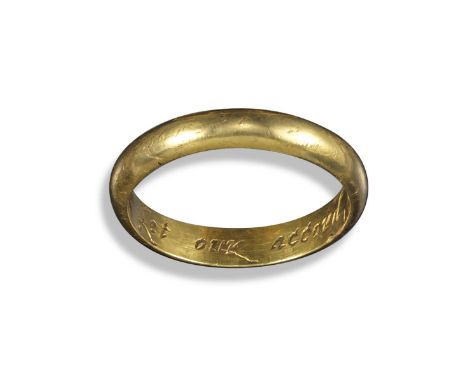 A Religious late 17th century yellow gold posy ring, the yellow gold plain shank engraved to the inside with "Let our accord 