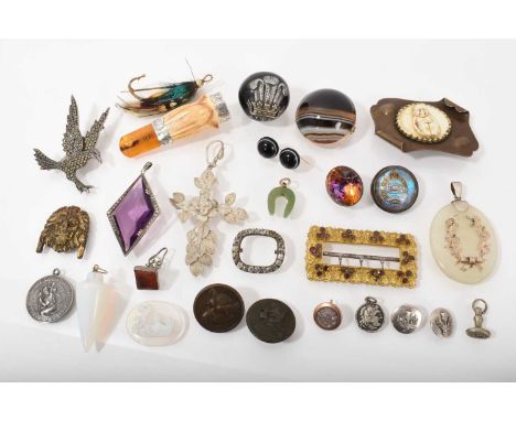 Miscellaneous group of antique and later brooches, buckles and costume jewellery to include a Victorian banded agate brooch a