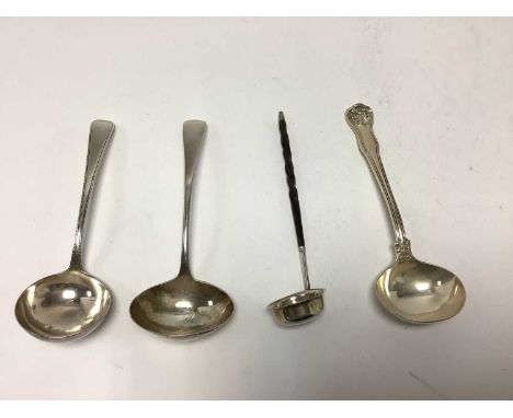Four Georgian and Victorian silver sauce ladles to include Old English Feather Edge pattern sauce ladle (London 1783), approx