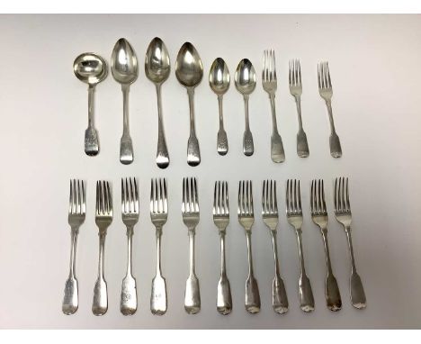 Set of eight George IV silver Fiddle pattern dining forks, with engraved initial (London 1829) William Chawner II, together w