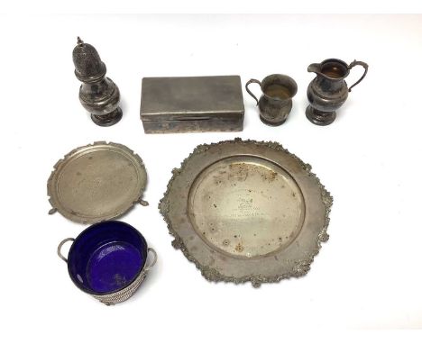 Selection of 1930s miscellaneous silver, including cigarette box, milk jug and matching sugar caster, small salver, christeni