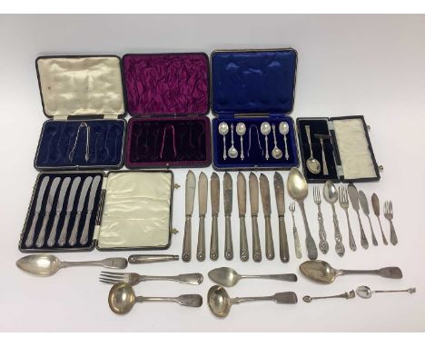 Mixed lot of Georgian and later cutlery, various patterns, dates and makers, approximately 23oz of weighable silver.