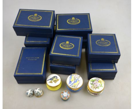 Nine boxed Halcyon Days enamel boxes, to/w three unboxed examples and two Crummles & Co. examples - also unboxed (14) Conditi