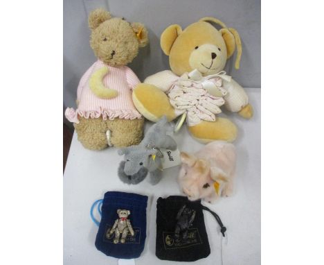 Mixed soft toys to include Steiff and Harrods, together with two Steiff figures 