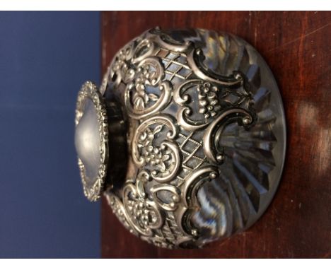 Silver mount glass inkwell with hinged cover
