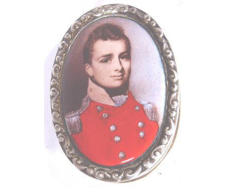 White metal snuff box with ceramic portrait miniature  CONDITION REPORT: At lotting not painted, picture is printed on cerami