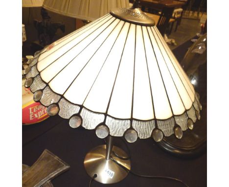 Table lamp with glass shade