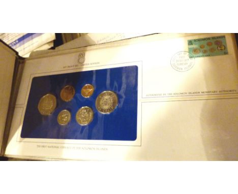 First day issue presentation set, first day covers including currency, coins and banknotes to the Soloman Islands