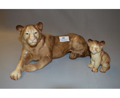 Melba Ware Pottery Figurine - Lion and Cub