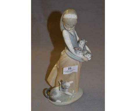 Nao Lladro Figurine - Girl with Cat and Kittens