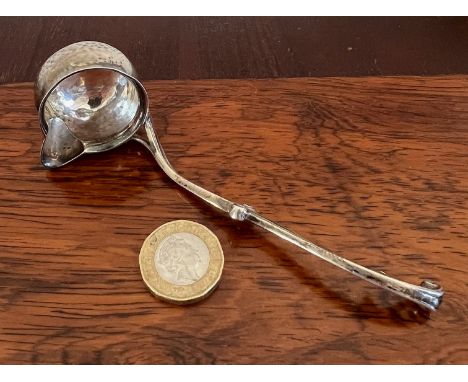 SMALL SILVER COLOURED SAUCE LADLE, STAMPED 925

 