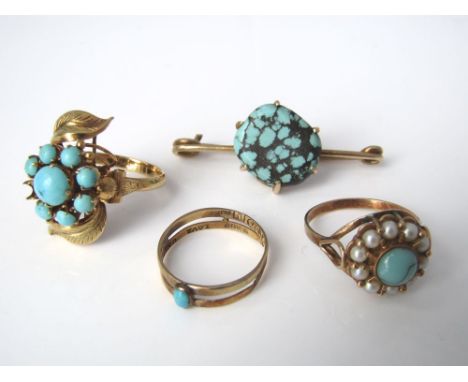 Four pieces of turquoise set jewellery to include an elaborate 14k gold floral ladies ring, a yellow metal pin brooch with la