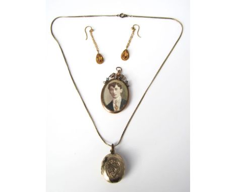 A 9k gold split pearl and turquoise cabochon open oval portrait pendant (11g total), together with an unmarked yellow metal o