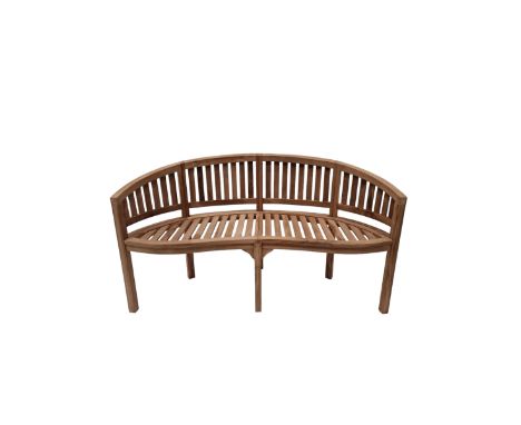 Teak wood slatted serpentine garden bench Dimensions: Height:&nbsp;85cm&nbsp; Length/Width:&nbsp;150cm&nbsp; Depth/Diameter:&