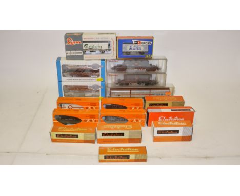 Electrotren and Other HO Gauge Continental Freight Stock, including 8 freight and one small coach by Electrotren, 4 wagons by