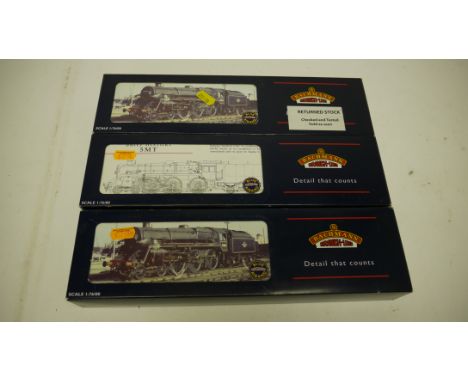 Bachmann 00 Gauge BR Class 5MT Steam Locomotives, 32-504 green 73014, 32-500 green 73068 (returned label on front) and 32-503