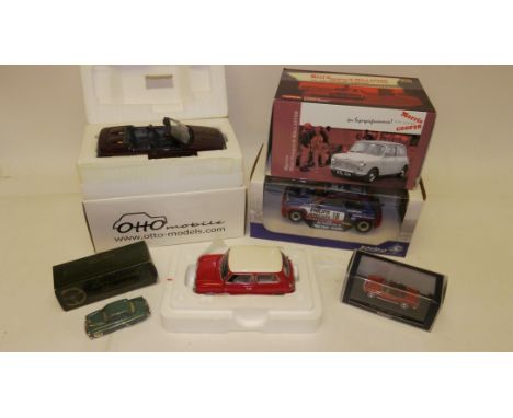 Boxed Private and Competition Vehicles, A collection of vintage and modern vehicles comprising 1:18 scale models including Ot