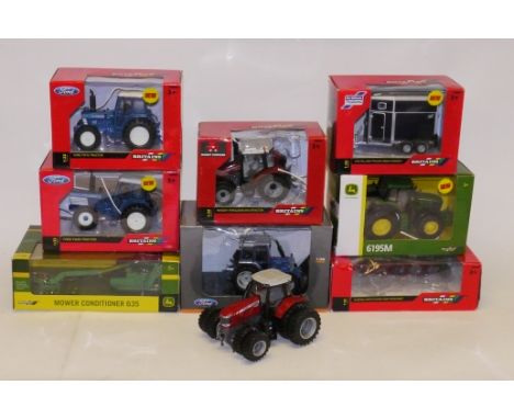 Britains and Other Farm Machinery, A collection of 1:32 scale modern tractors and machinery including Britains, 43011 Ford, 4