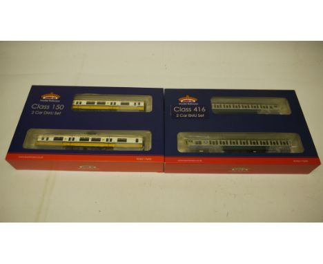 Bachmann 00 Gauge Diesel and Electric 2-Car Sets, 32-935Z Regional Railways white and yellow Class 150 DMU set and  31-377 BR