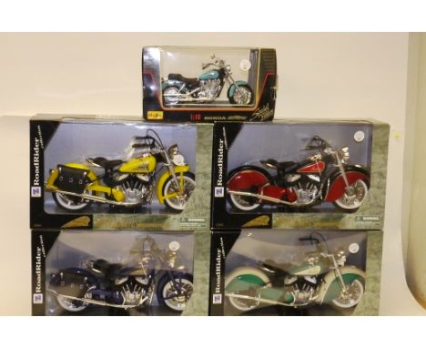 Large Scale American Motorbikes, A boxed group comprising 1:12 scale Newray Indian motorcycles (4), together with a Maisto sp