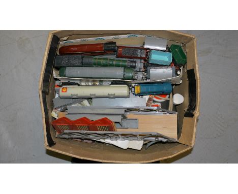 Tri-ang-Hornby OO Gauge Trains and Accessories, comprising BR green 'Flying Scotsman', LMS crimson streamliner 'King George V