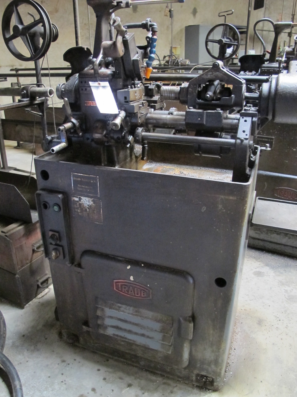 Traub Screw Machine A25 Automatic Screw Machine Cross Slide Burrless Head, Bar Feed