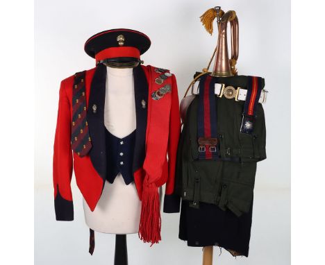 Honourable Artillery Company Mess Dress Tunic, scarlet cloth with bullion grenades to the lapels. Accompanied by a pair of dr