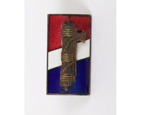 Rare Post 1933 British Union of Fascists (B.U.F) Prototype Members Badge, fine gilt brass and enamel supporters badge with re
