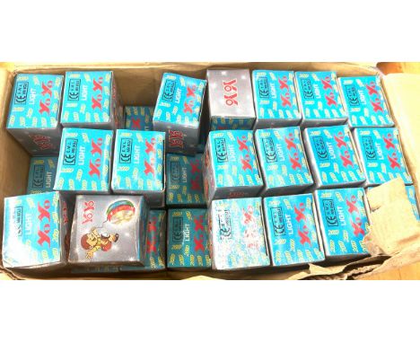 Selection of vintage boxed light up yo yos, approx 40 