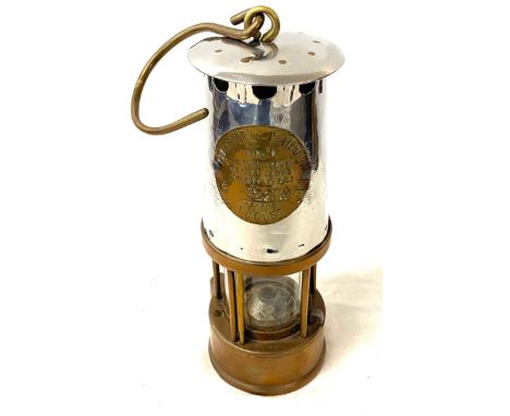 Vintage Eccles minors lamp measures approx 10 inches tall 