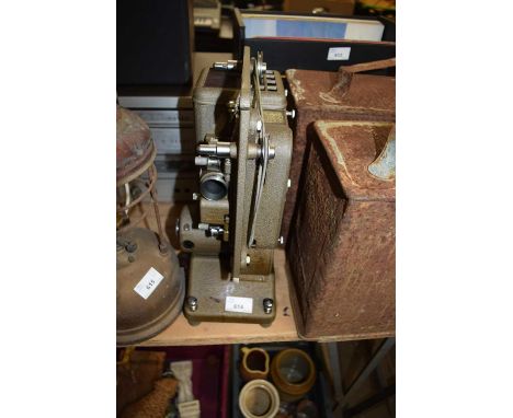 SPECTO PROJECTOR