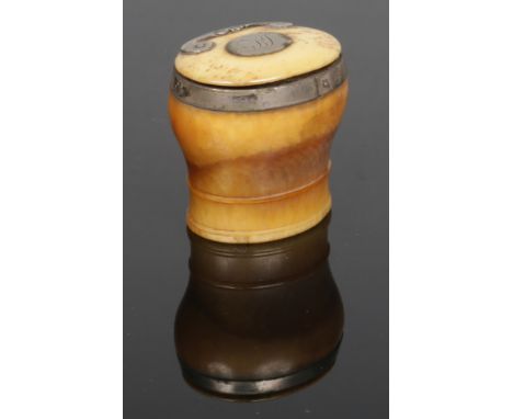 A Georgian carved ivory snuff box. With white metal mounts and hinged cover, 4.75cm.