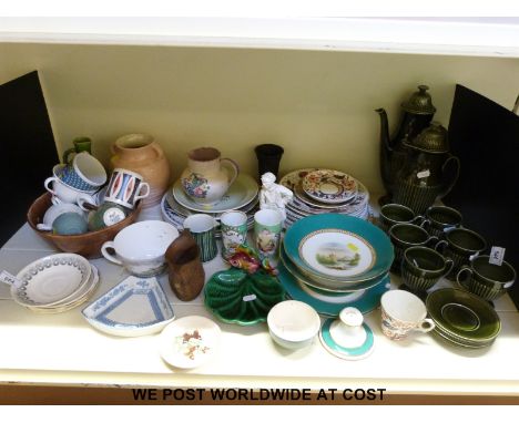 A collection of ceramics to include Royal Crown Derby plate, Limoges plates with chinoiserie scenes, 19thC relief moulded pla